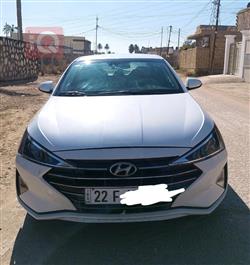 هیۆندای ئەلەنترا